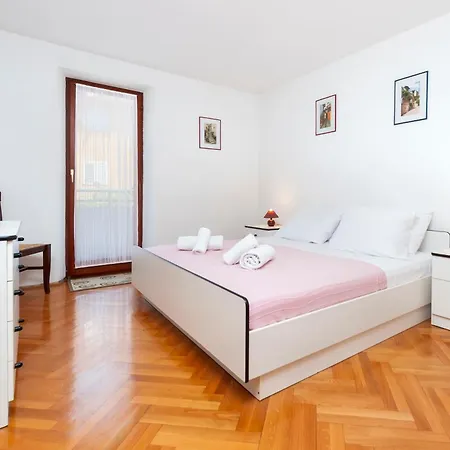Cademia