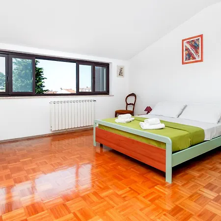 Lägenhet Cademia Rovinj